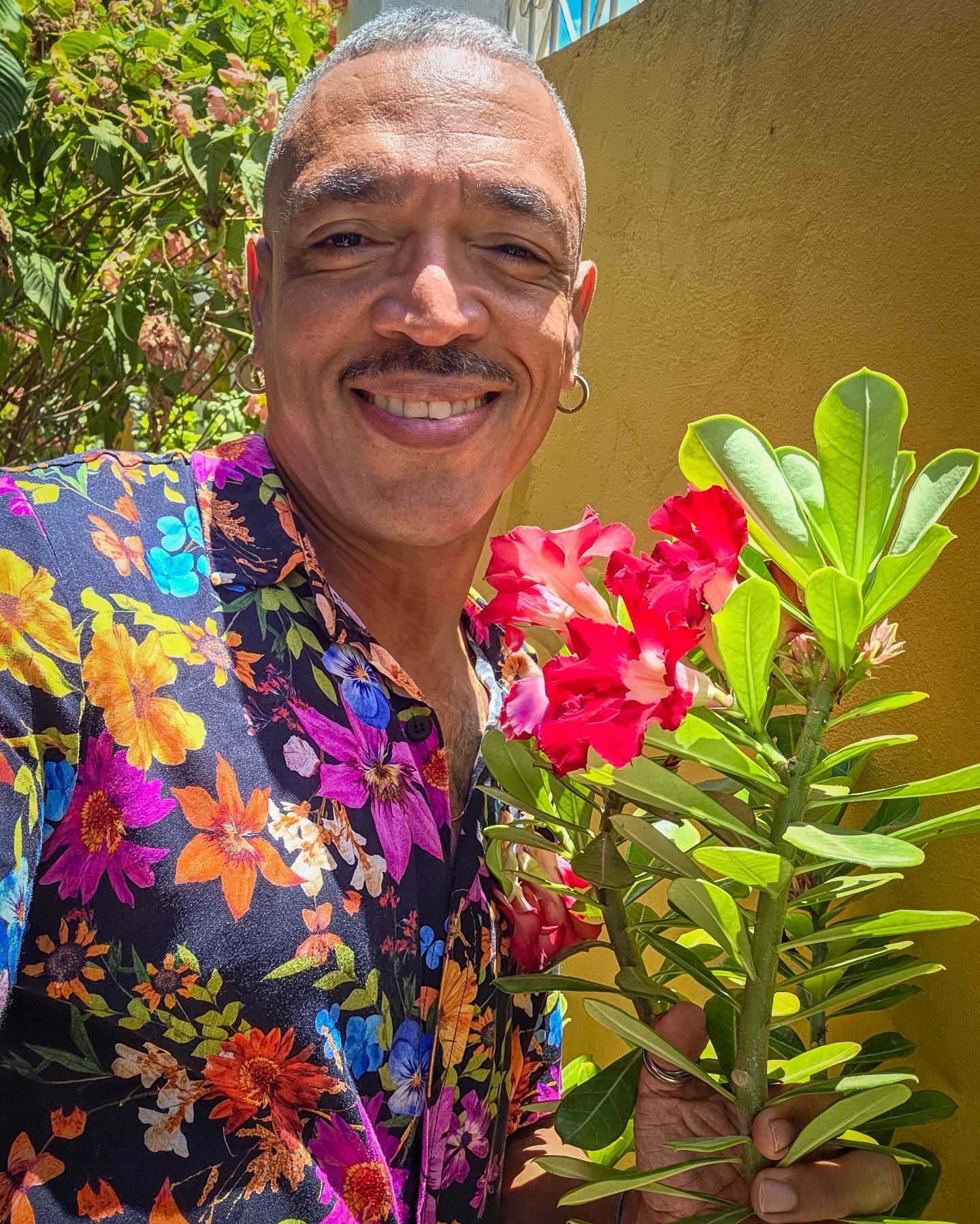 Marielson Carvalho: diversidade, território e curadoria nas feiras literárias baianas