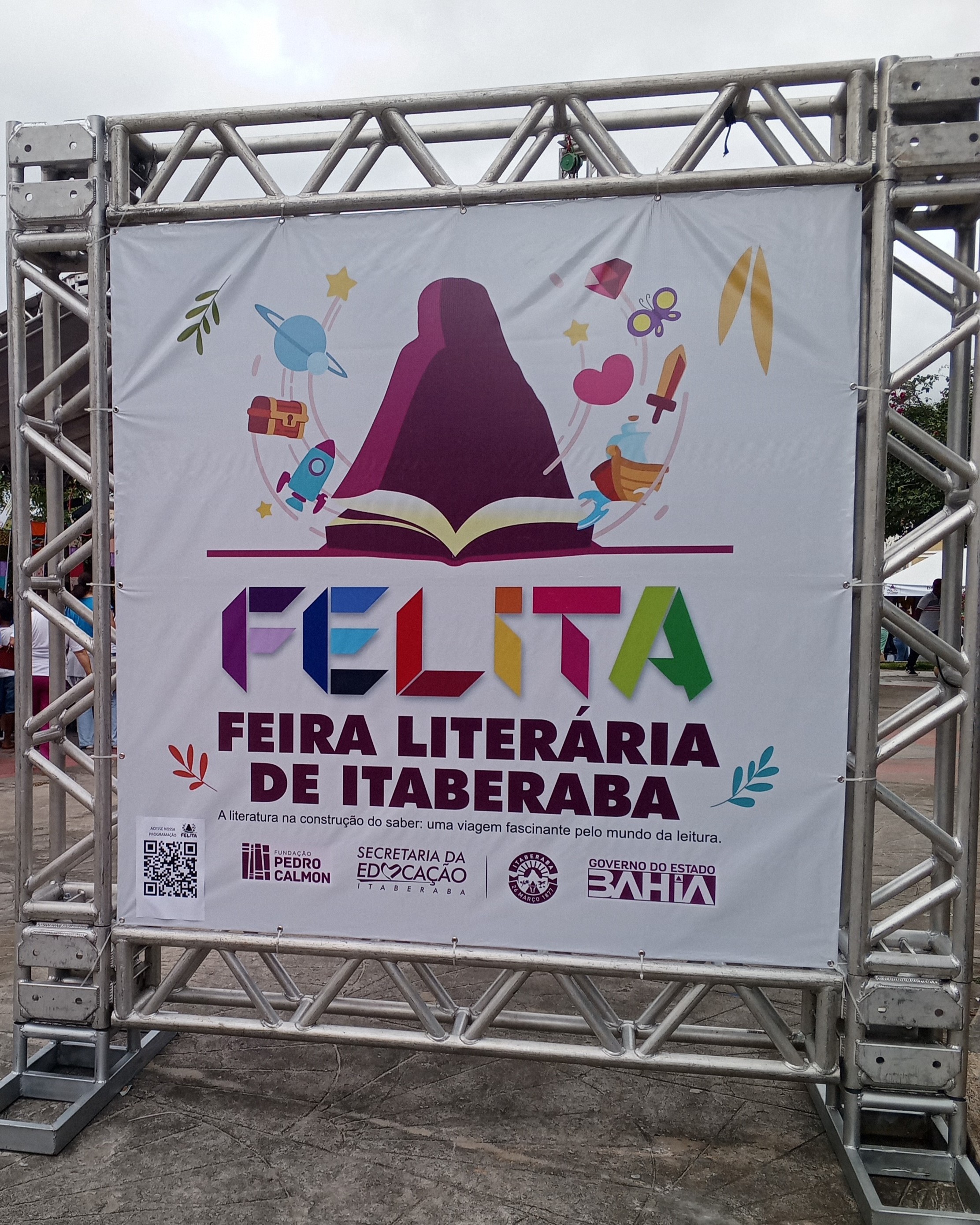 Vamos falar sobre festas literárias?